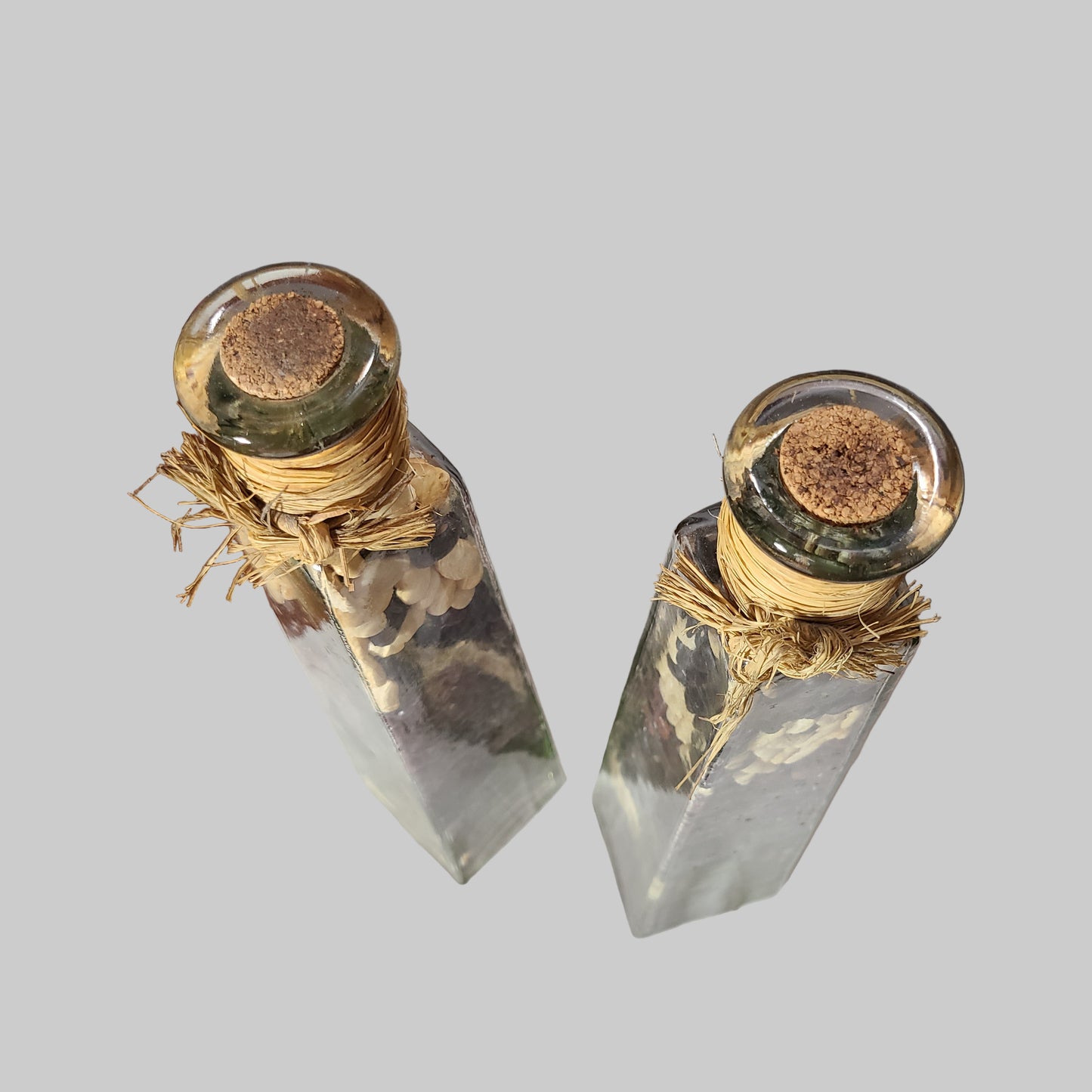 2 Pack Tall Layered Bean Decorative Glasses - USED