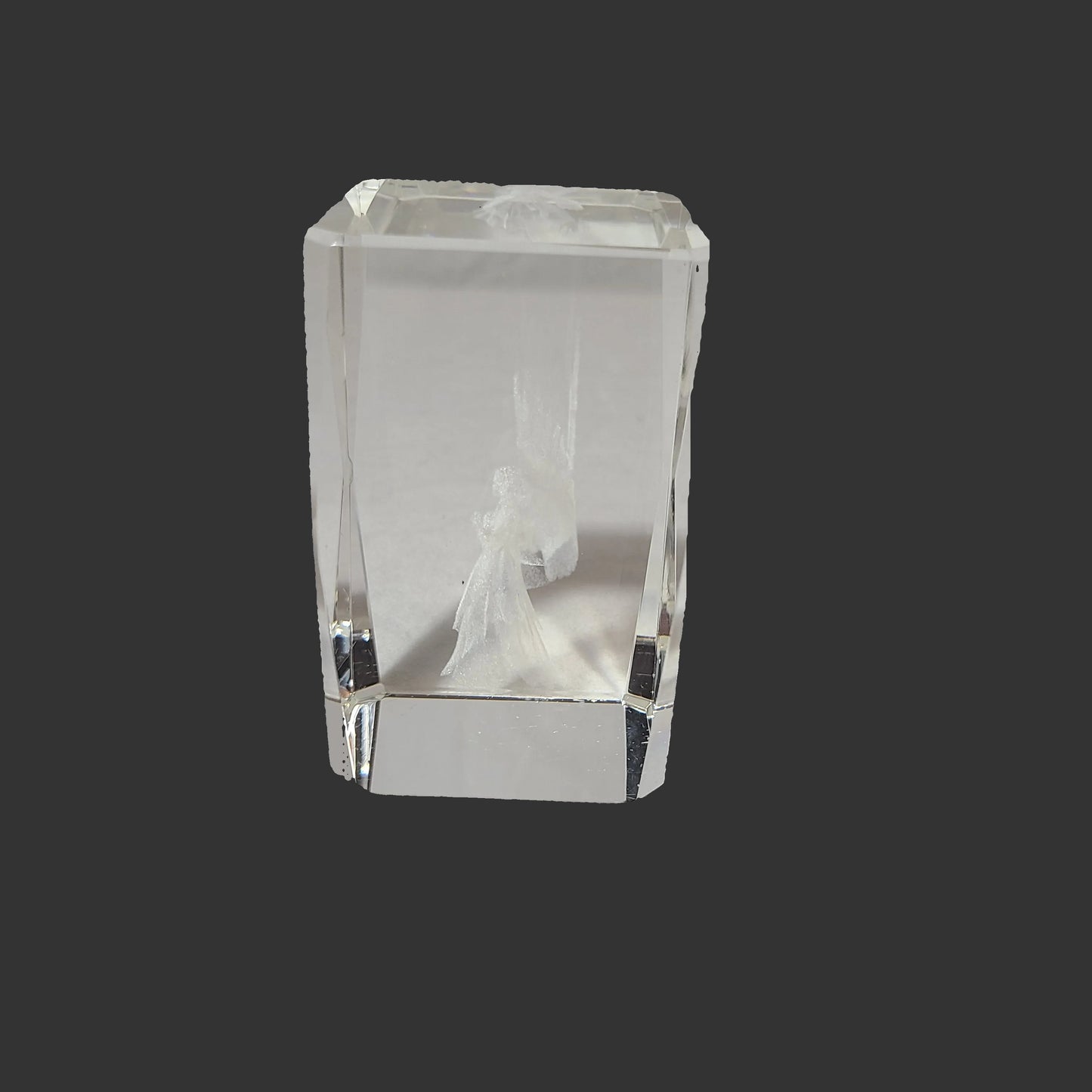 VTG 3D Laser-Etched Crystal Glass Angel Paperweight - Chipped - AS IS