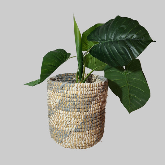 Seagrass Woven Belly Basket w/ Artificial Alocasia Plant - USED