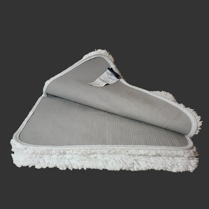 Phantoscope California White Shaggy Rectangular Bath Mat - LIKE NEW