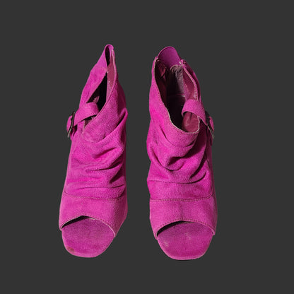 Women's 8M Pierre Dumas Hot Pink Ankle Heels - Missing 1 Heel Tip - AS IS